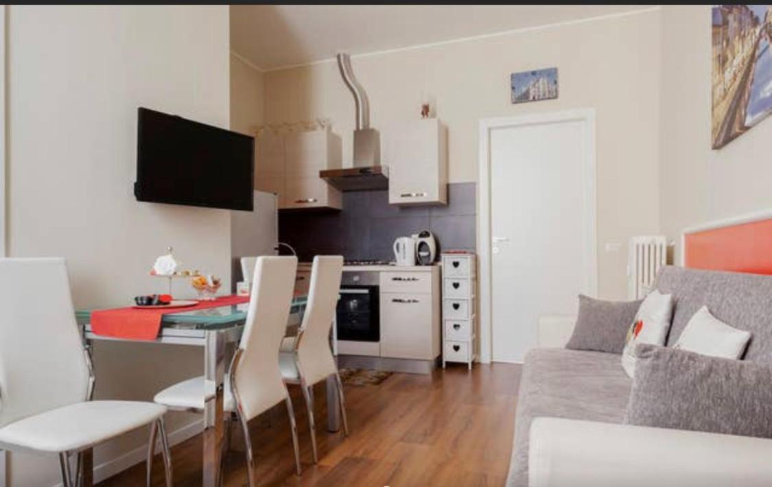 Rodica Comfort Home Milano Navigli Екстериор снимка