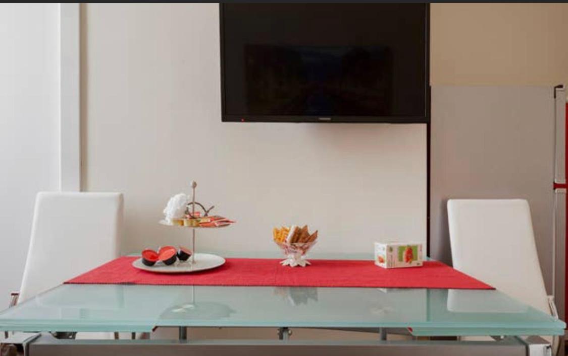 Rodica Comfort Home Milano Navigli Екстериор снимка